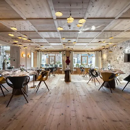 Fanes Hotel