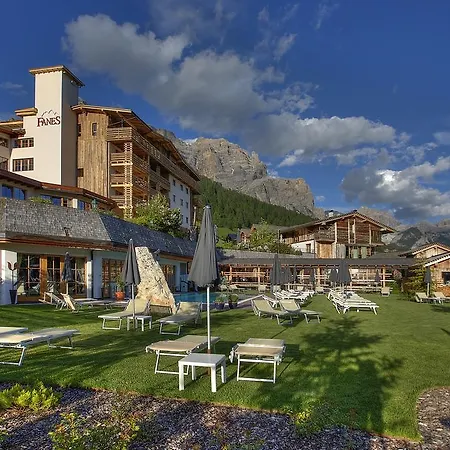 Hotel Fanes San Cassiano (Badia)