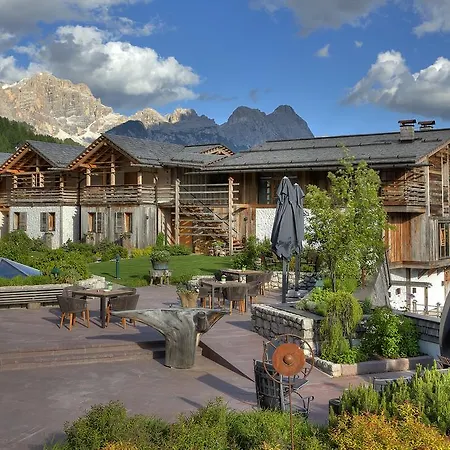 Fanes Hotel 5*